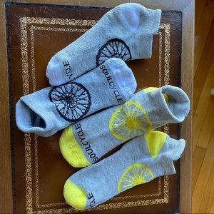 Soulcycle spinning biking workout socks set of 2; size S/M